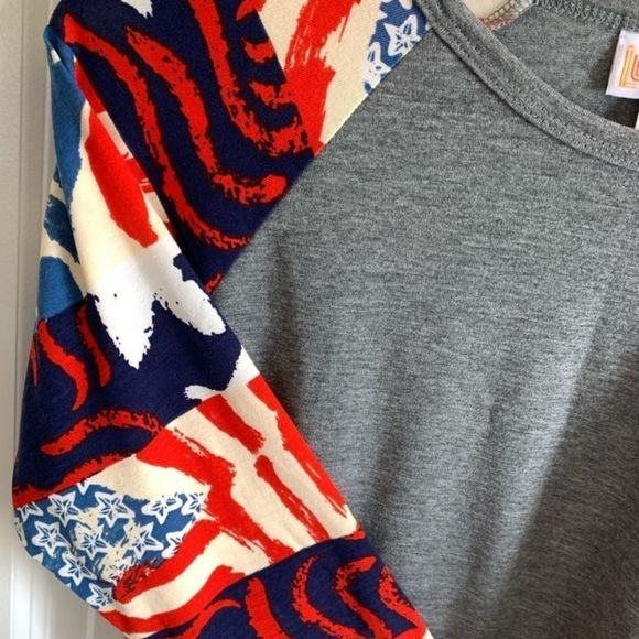 NWT LuLaRoe Americana Randy Shirt, Size XS (2-4) - Picture 2 of 6